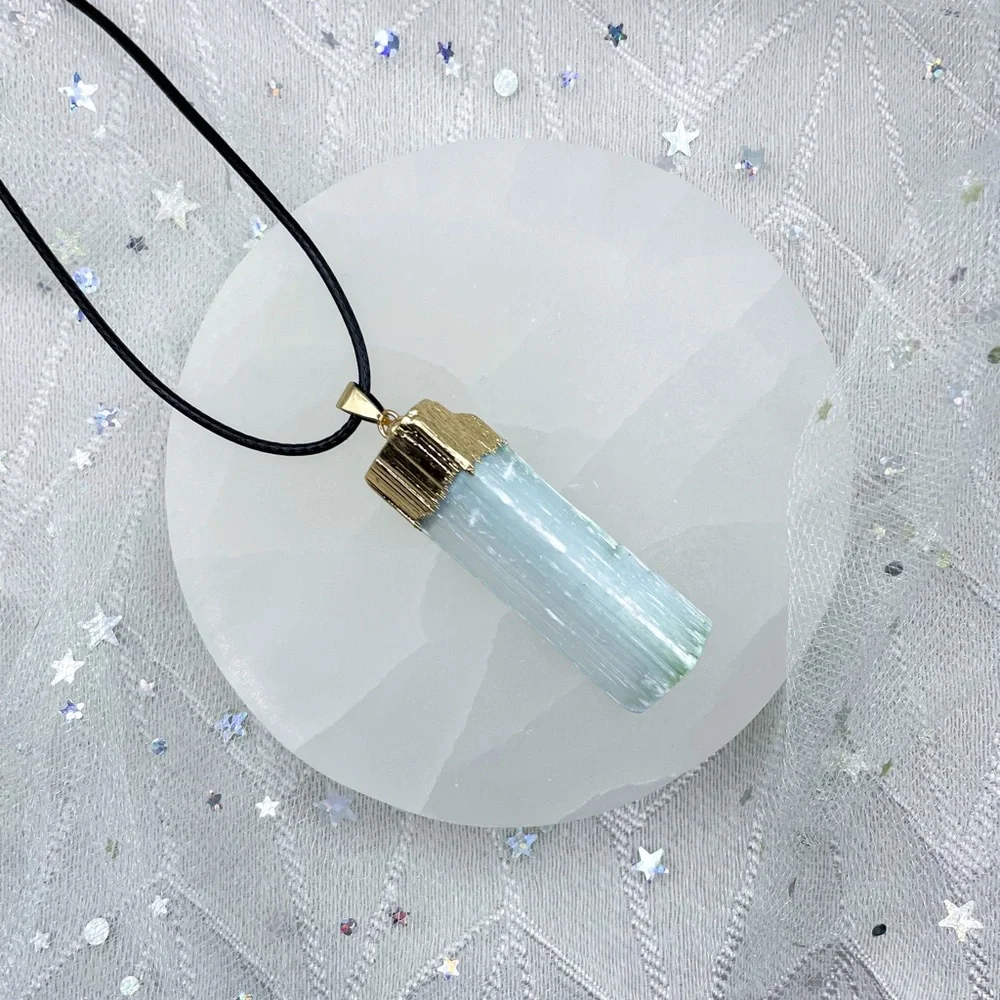 Selenite necklace - Picture 2 of 4